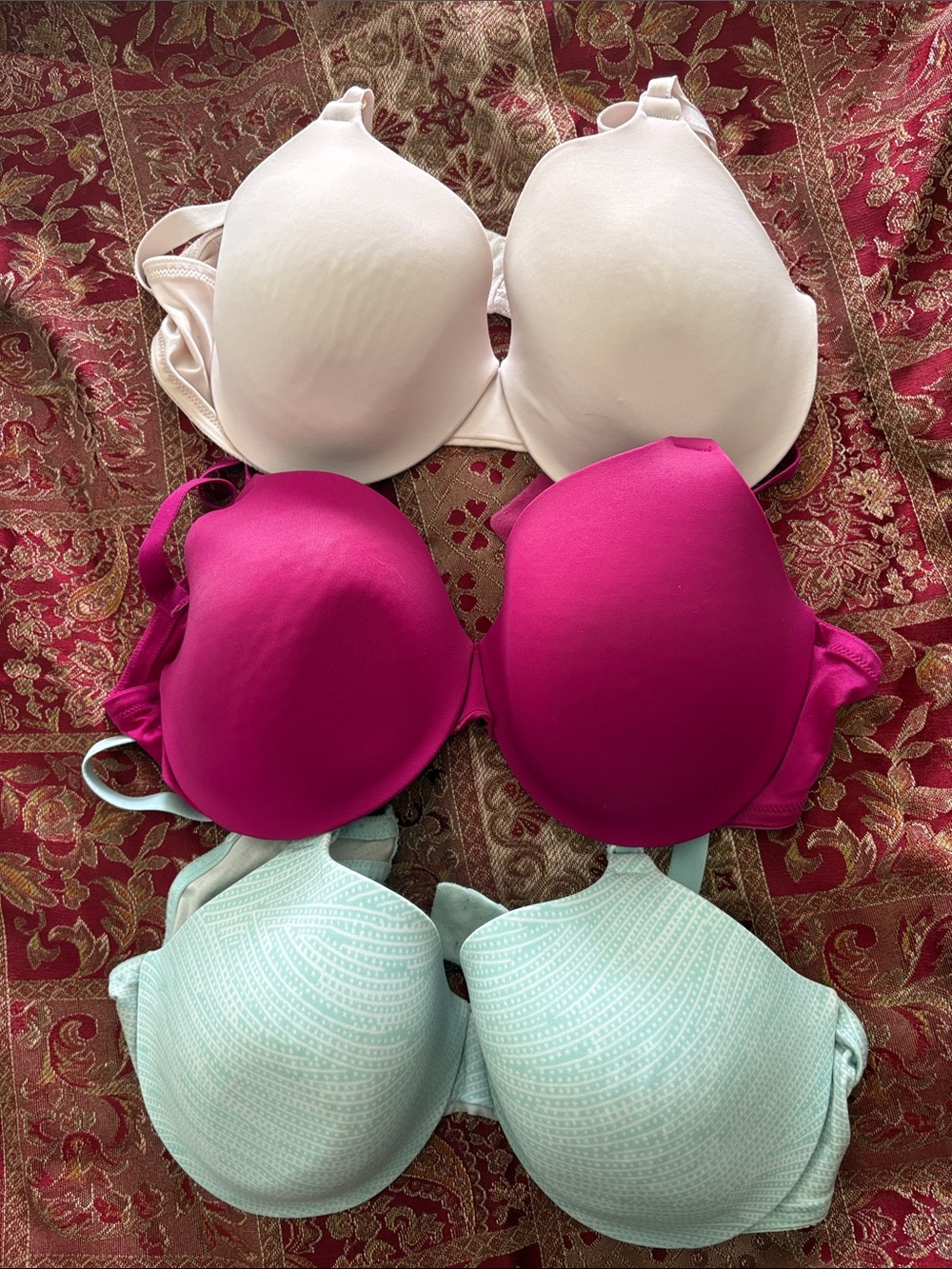 Warner’s 3-Pack Women’s Bras - White, Fuchsia, Mint